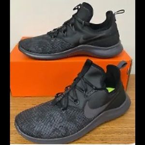 Womens Nike Free TR 8 Flock Training Shoes